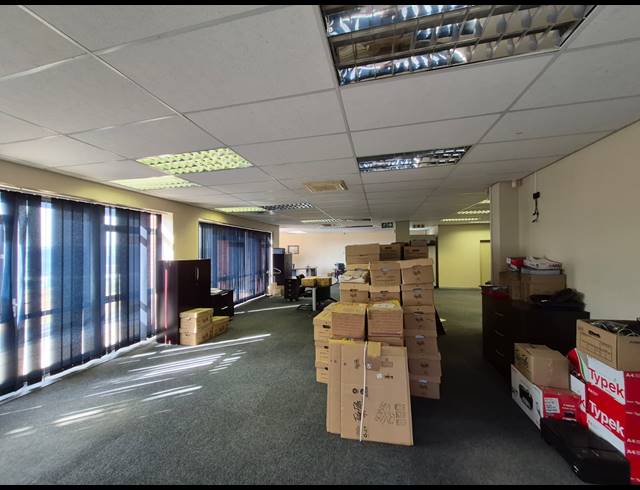 226M² OFFICE FOR SALE IN LITTLE FALLS
